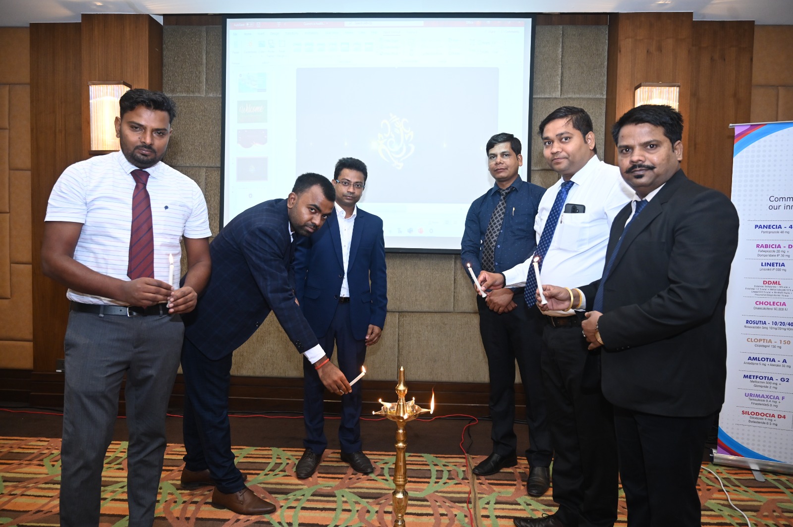 Lamp lighting ceremony at Querencia Healthcare inauguration